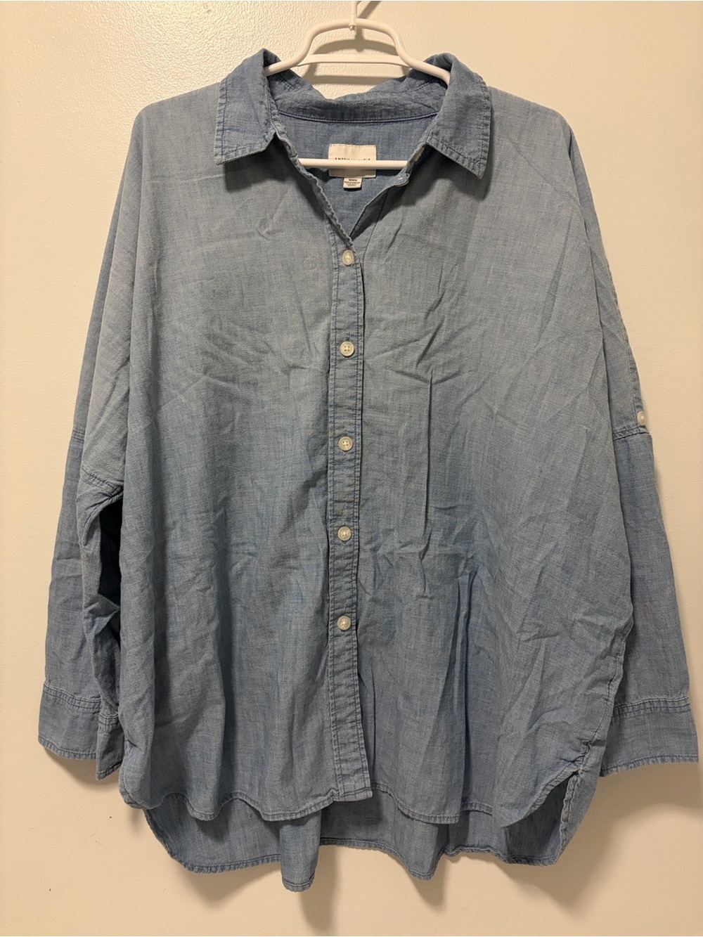 American Eagle Over-Sized Light Blue Chambray Button-Down Shirt - Medium